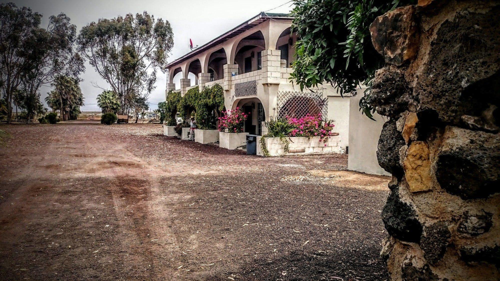 Old Mill Hotel San Quintin Eksteriør bilde